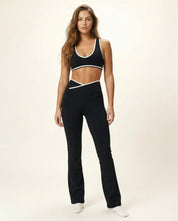 ensemble_yoga_twins_