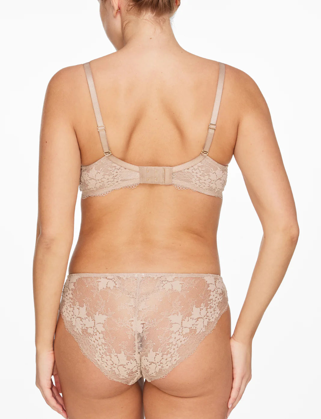 soutien_gorge_dentelle-dos